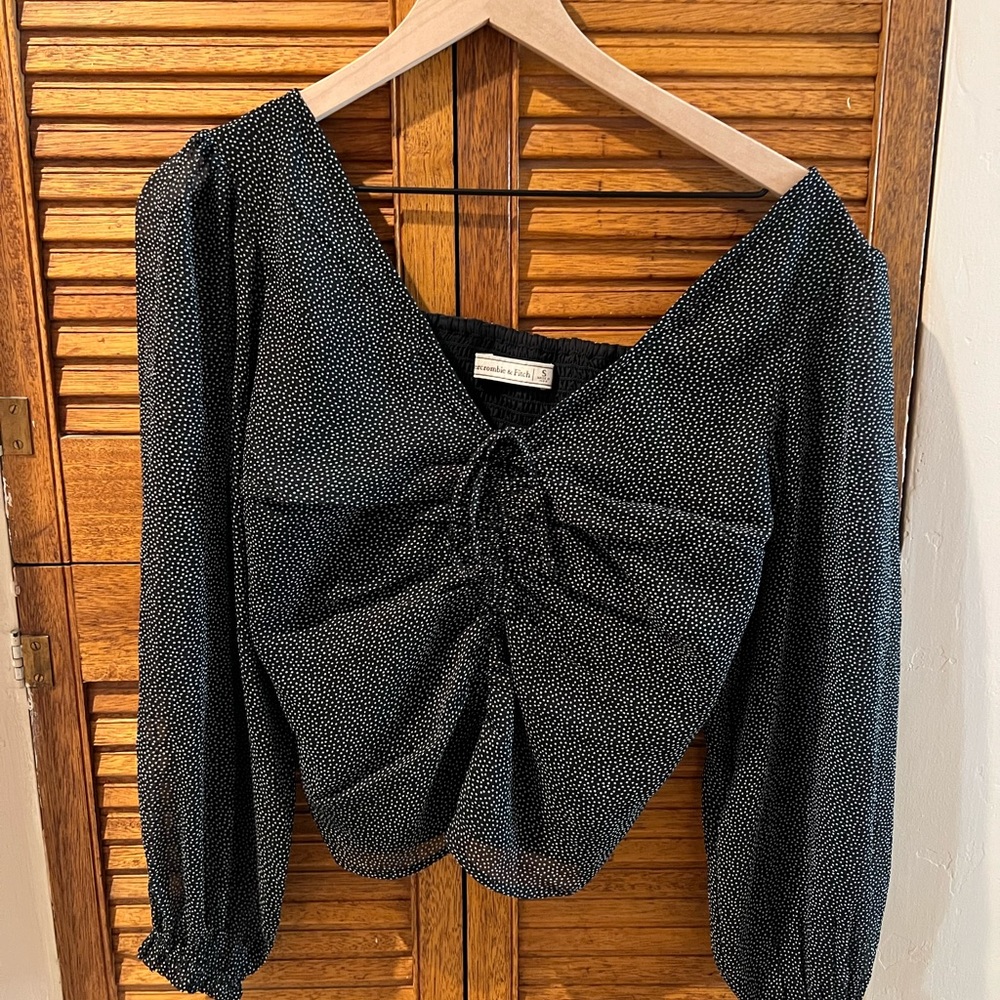 Abercrombie & Fitch top never worn